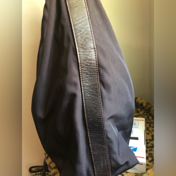 GUC Gucci Leather & Nylon Shoulder Bag - Picture 5 of 14